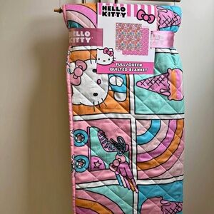 Hello Kitty Full/Queen Quilted Blanket